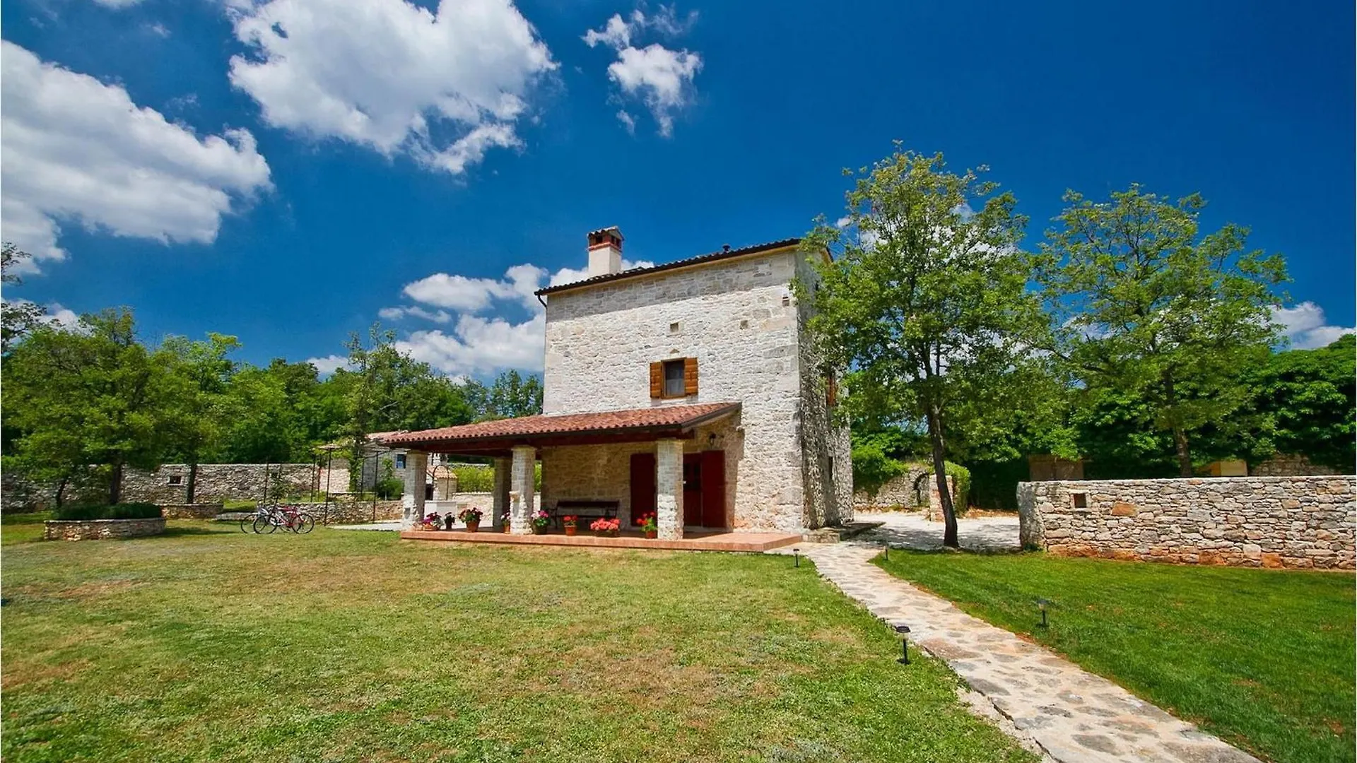 Holiday home Villa Stancija Bursic Pula Croatia
